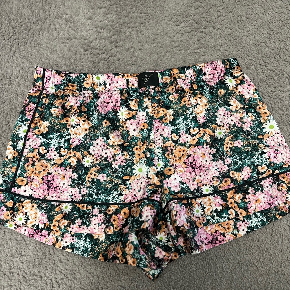Victoria’s Secret Floral Women's Shorts